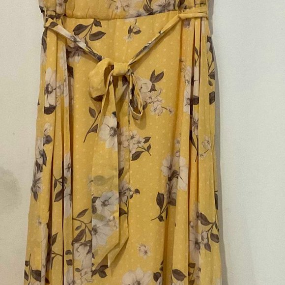 NWT - Pastel Yellow Maxi Dress - Picture 3 of 4